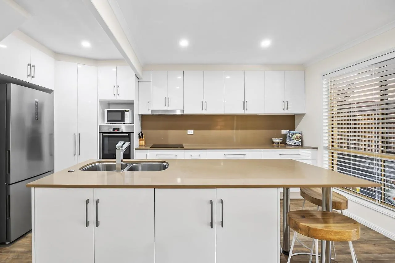 Apartment Regency 3 Bedroom Central Town House Mooloolaba